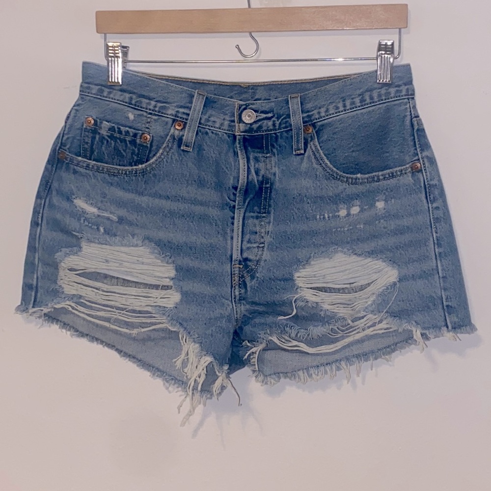 Levi’s 501 High Rise Cutoff Shorts